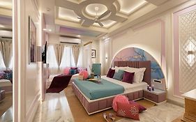 Sarang Palace - A Luxury Boutique Hotel